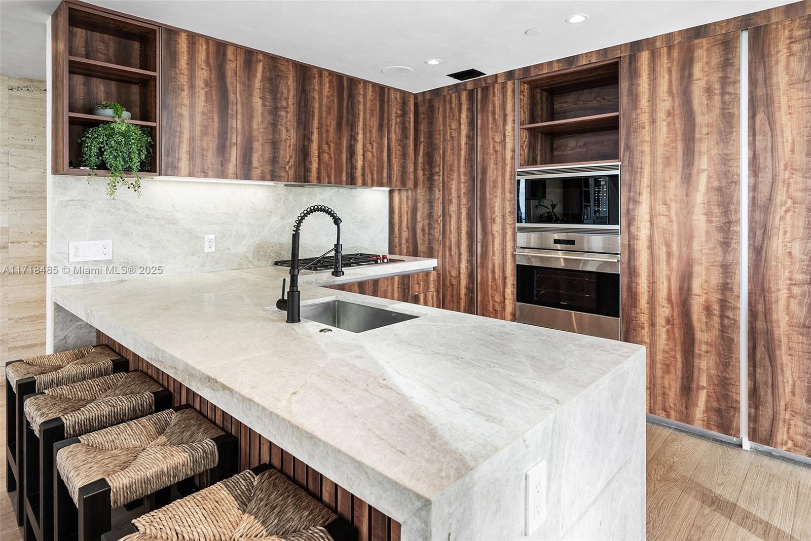 THE ELYSEE CONDO - Residential