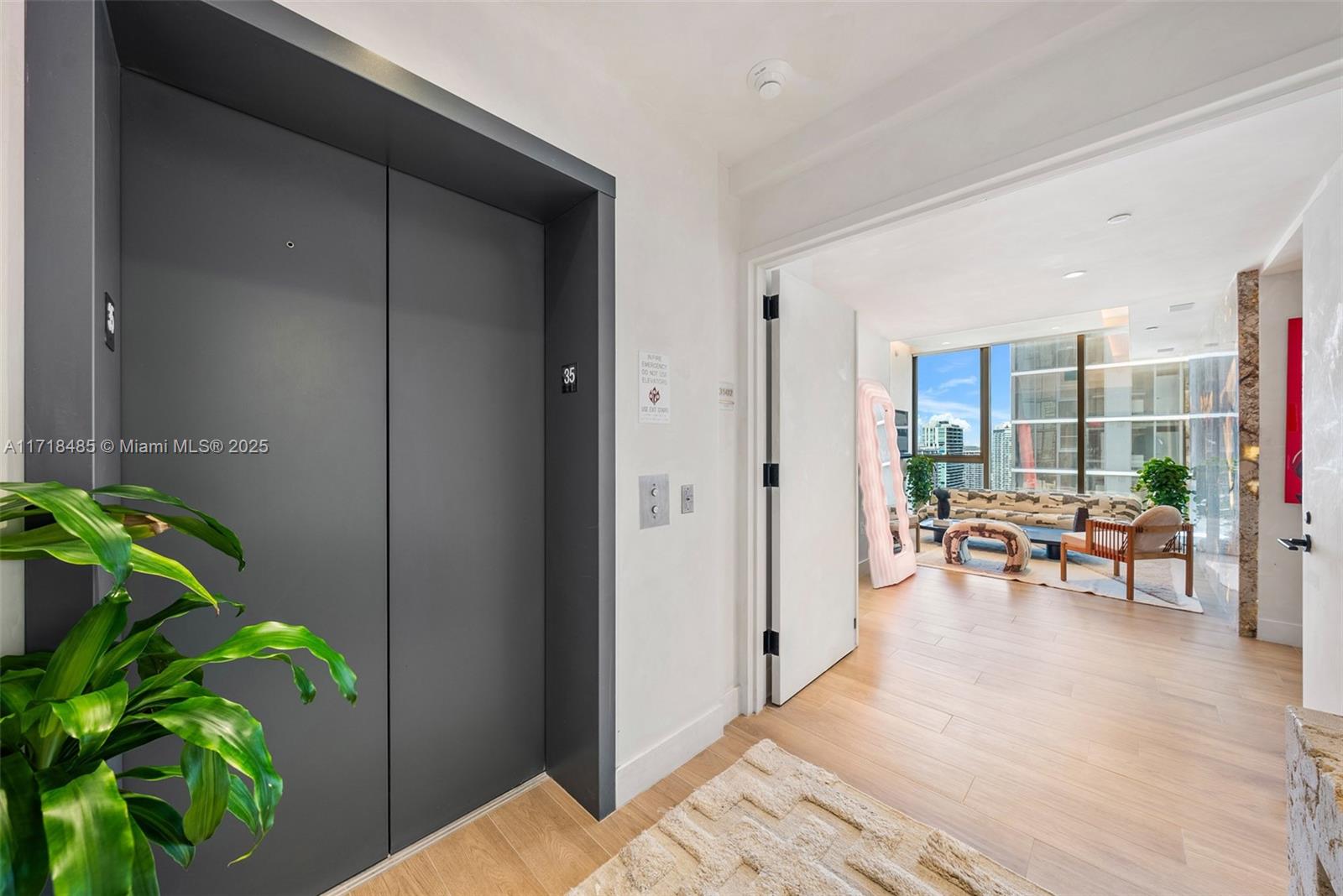 THE ELYSEE CONDO - Residential