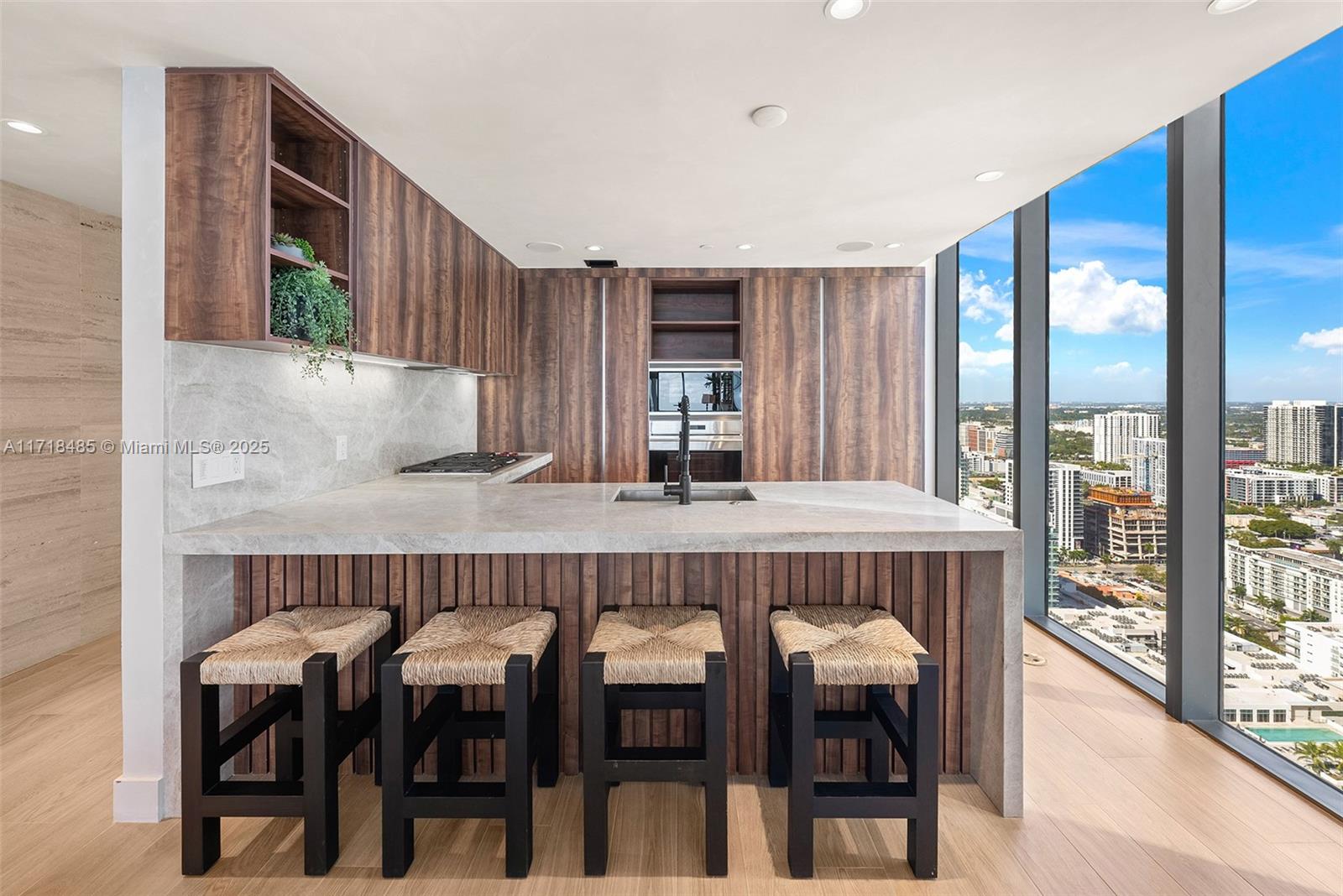 THE ELYSEE CONDO - Residential