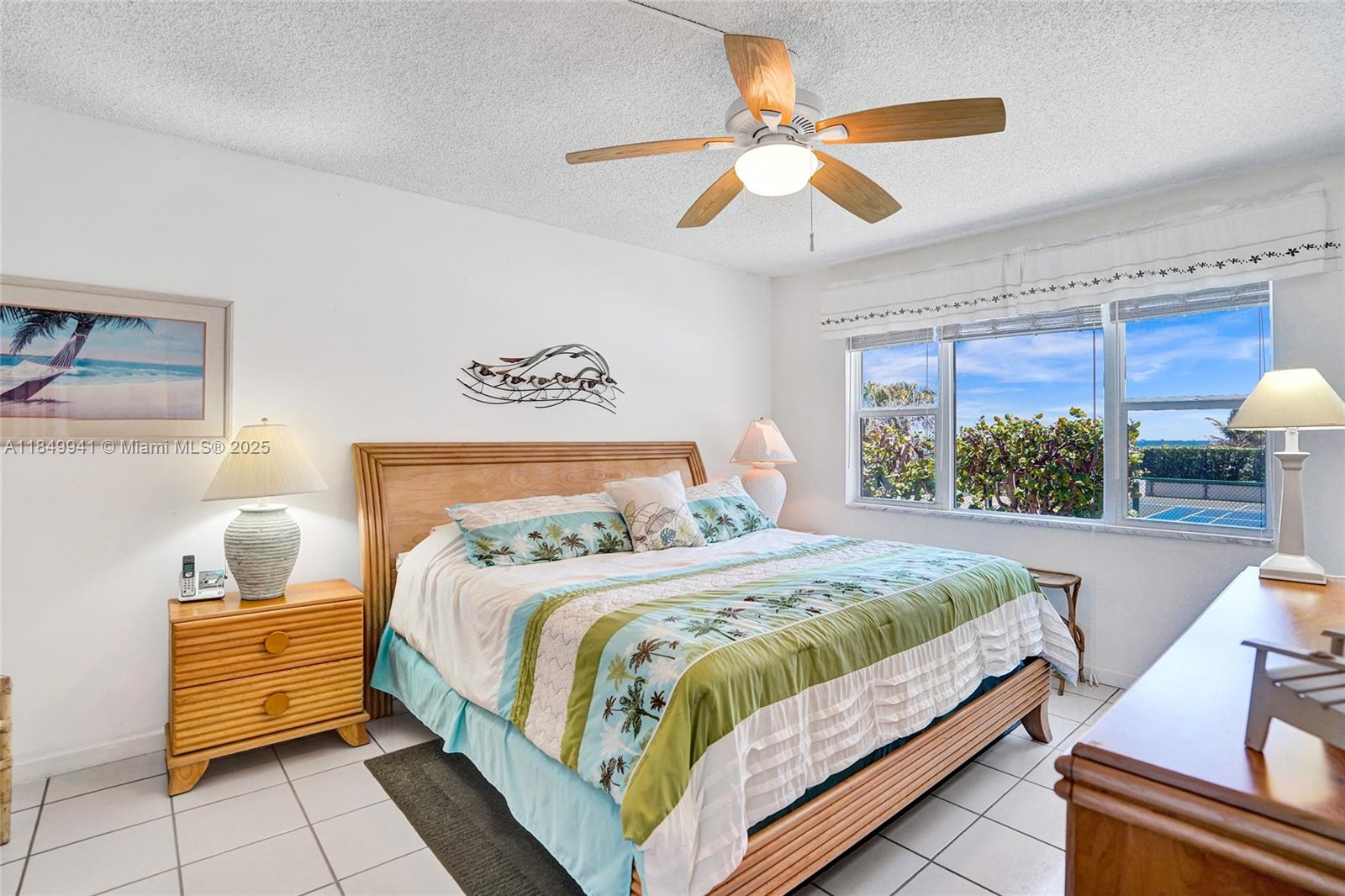 OCEAN SOUNDS CONDO - Residential