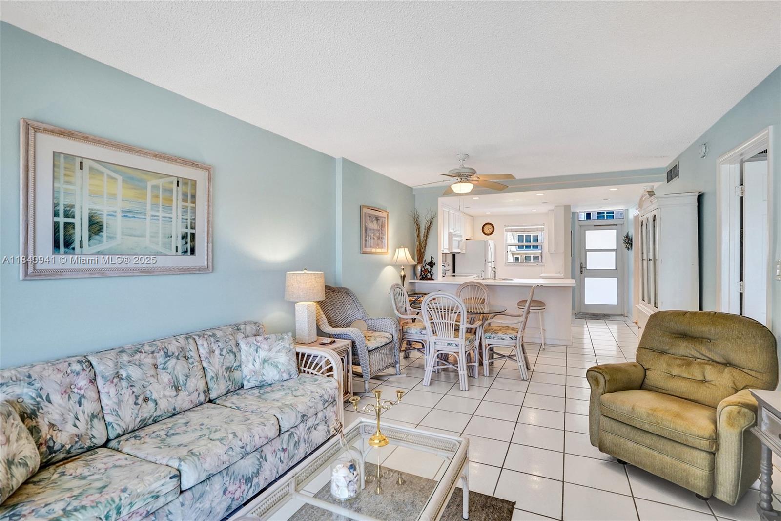 OCEAN SOUNDS CONDO - Residential