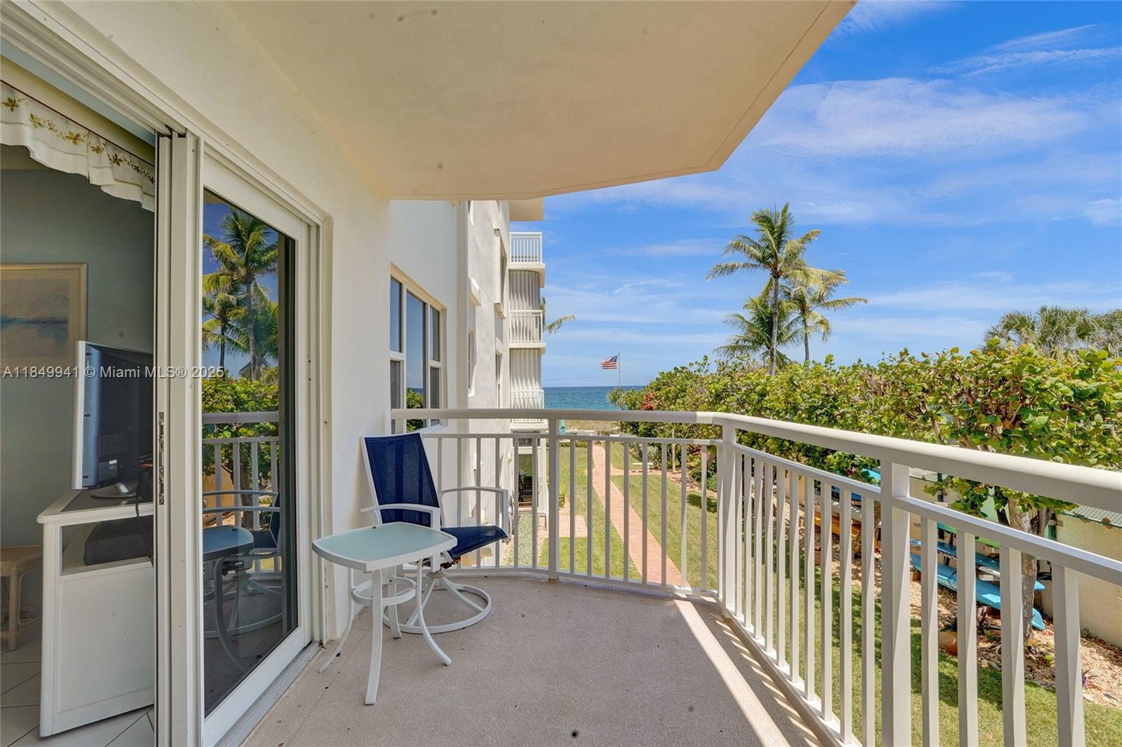 OCEAN SOUNDS CONDO - Residential