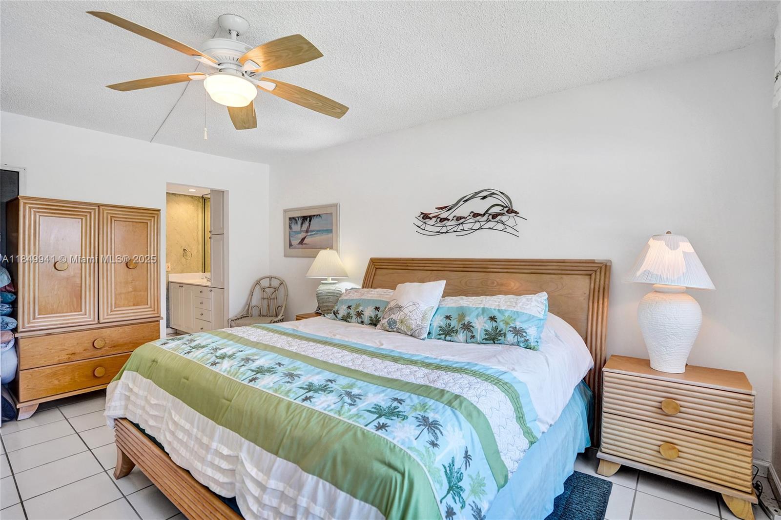 OCEAN SOUNDS CONDO - Residential