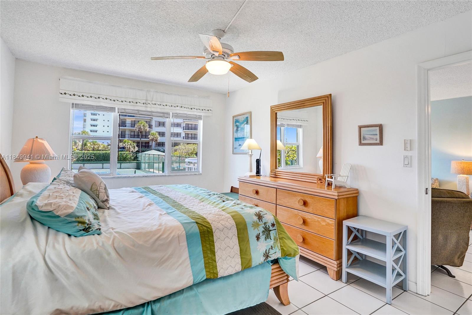 OCEAN SOUNDS CONDO - Residential