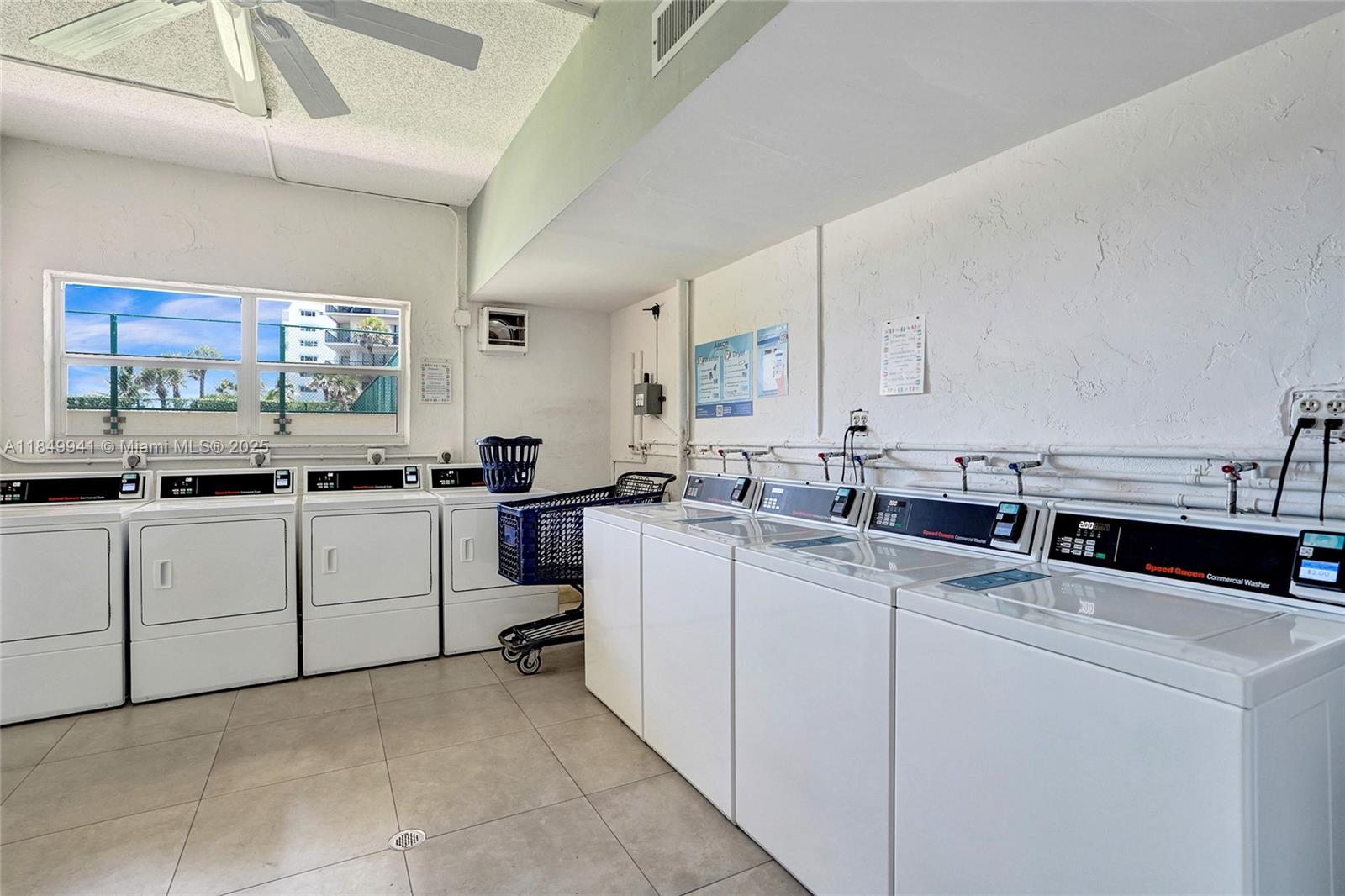 OCEAN SOUNDS CONDO - Residential