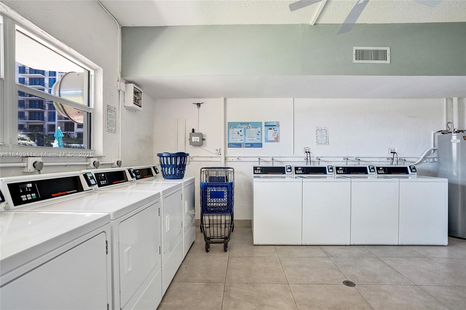 OCEAN SOUNDS CONDO - Residential