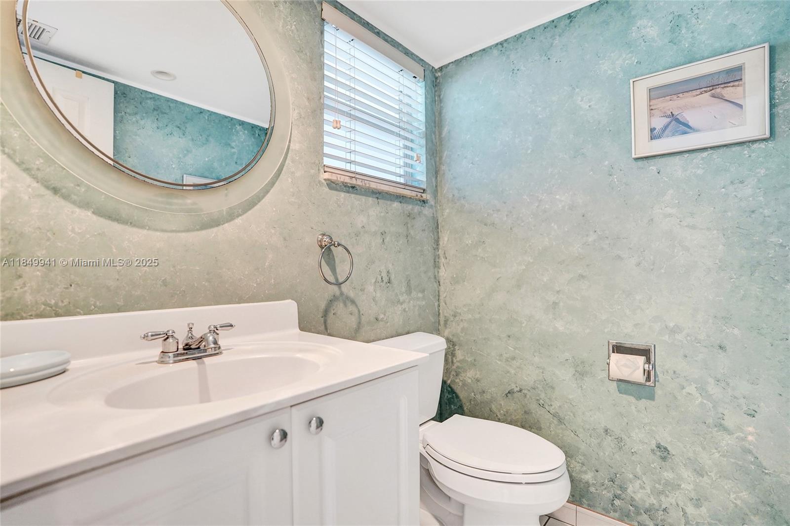 OCEAN SOUNDS CONDO - Residential