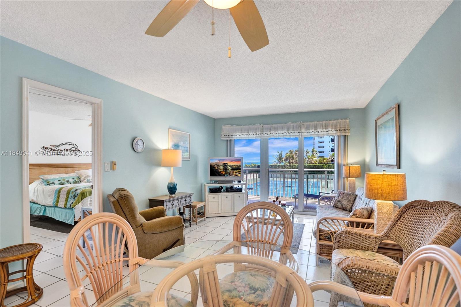 OCEAN SOUNDS CONDO - Residential
