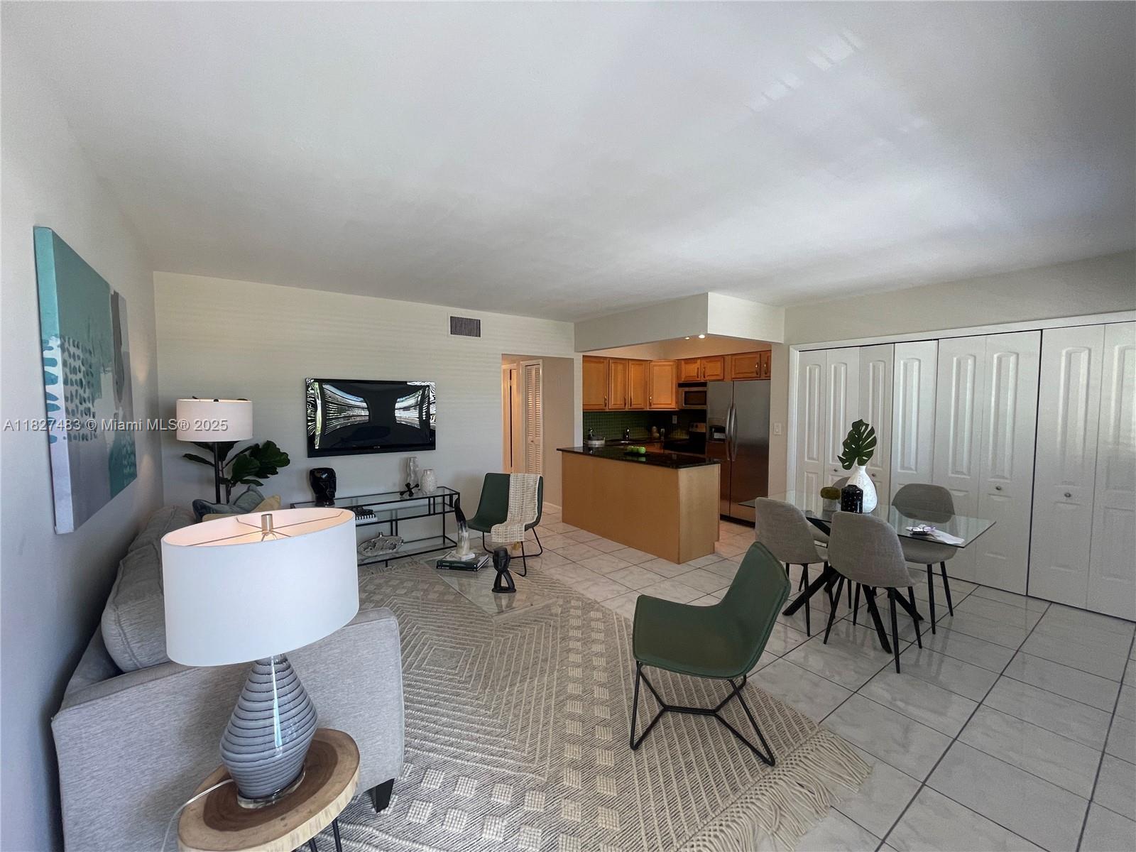 4051 NE 13th Ave 55-3