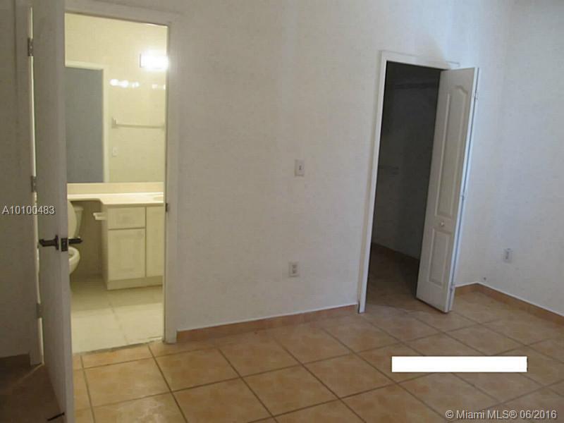 Tropical Court Villas Con - Residential Lease