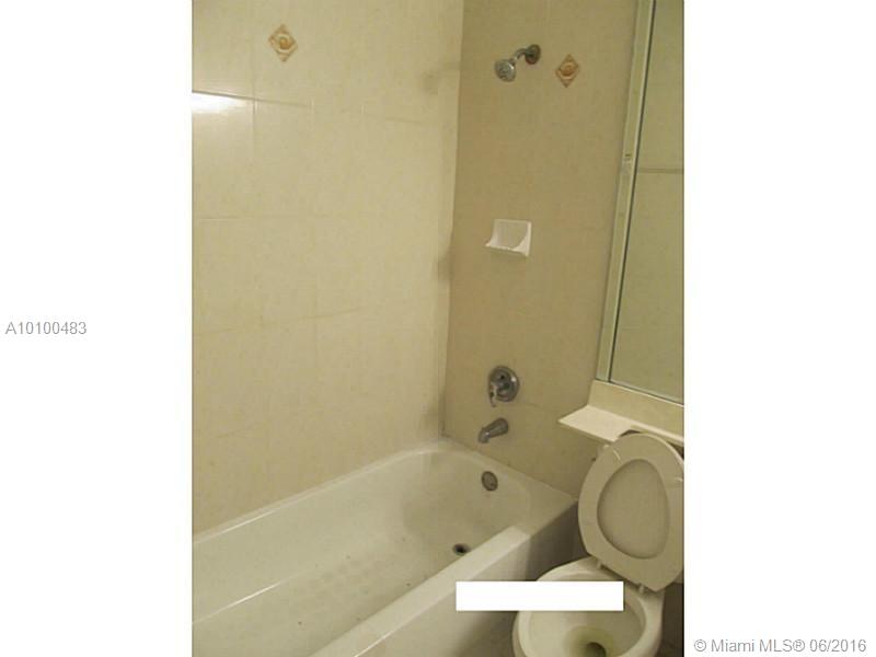 Tropical Court Villas Con - Residential Lease