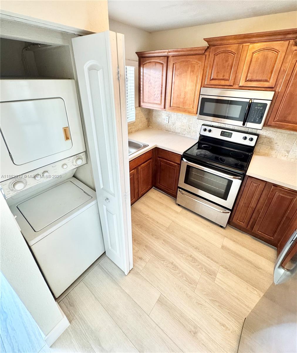 Discover this beautifully renovated condo located in the heart of Hialeah. This move-in-ready unit offers modern finishes and a prime location that combines convenience and accessibility. Enjoy a variety of dining options and shopping centers within walking distance. El Mercado, Gran Lago Plaza, and Coco Plaza are all less than a 10-minute walk, offering a range of eateries and retail stores. Families will also appreciate the proximity to several reputable schools. This renovated condo offers a blend of modern living and a vibrant community, making it an ideal choice for those seeking comfort and convenience in Hialeah. Please contact Jess for your private showing!
