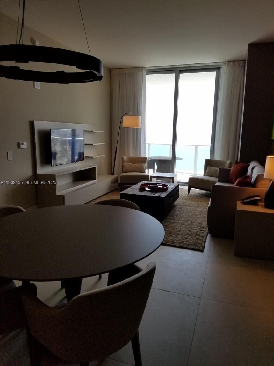 4111 SOUTH OCEAN DRIVE CO - Residential