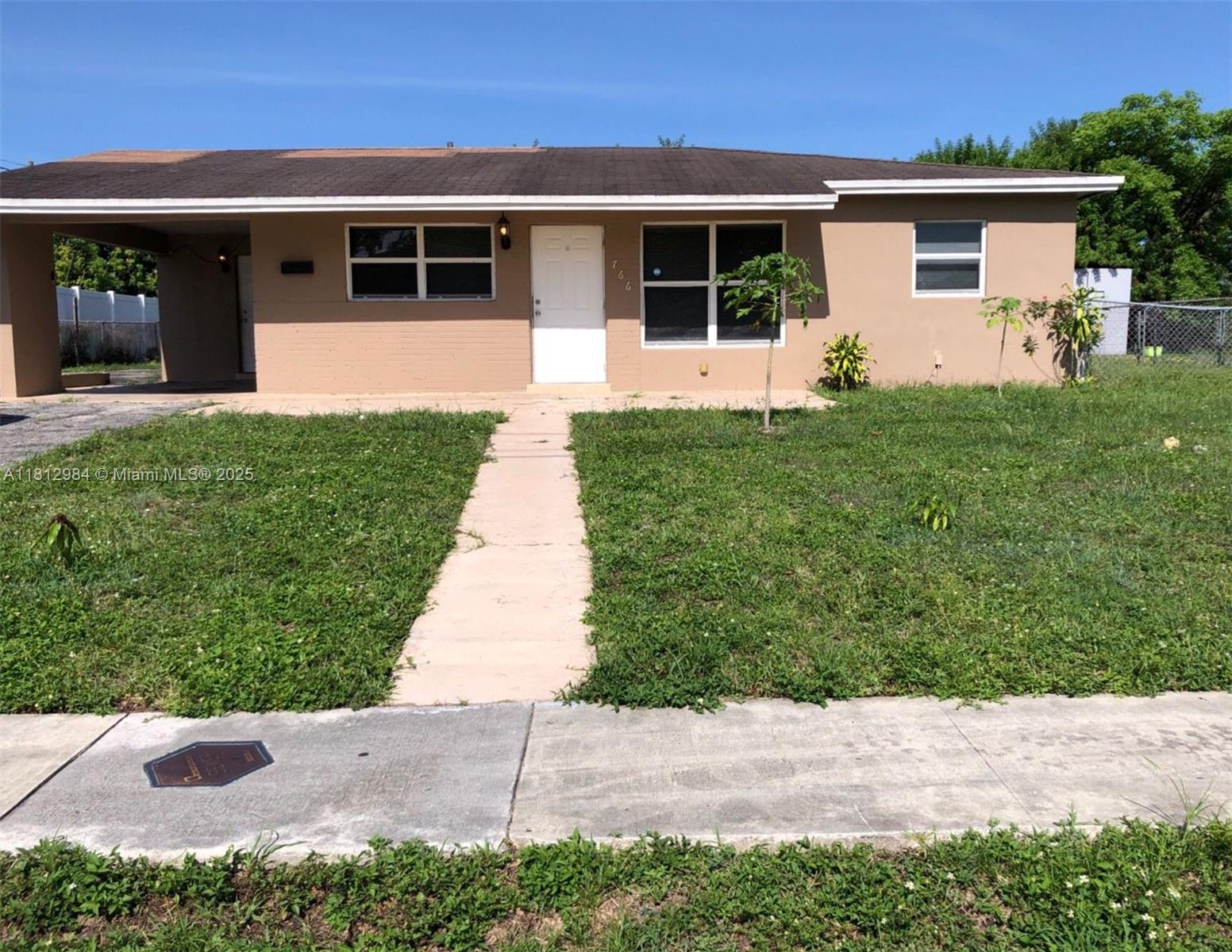 Property for Sale at 766 Nw 35th Ave, Lauderhill, Miami-Dade County, Florida - Bedrooms: 5 
Bathrooms: 2  - $455,000