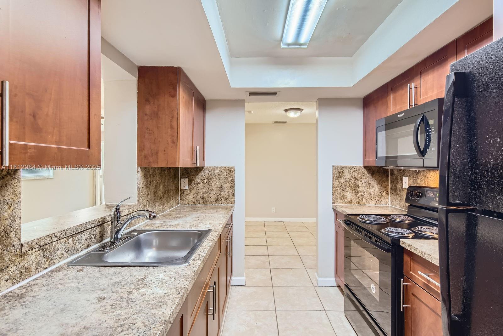 ACADEMY AWARD SEC 4 REPLA - Residential