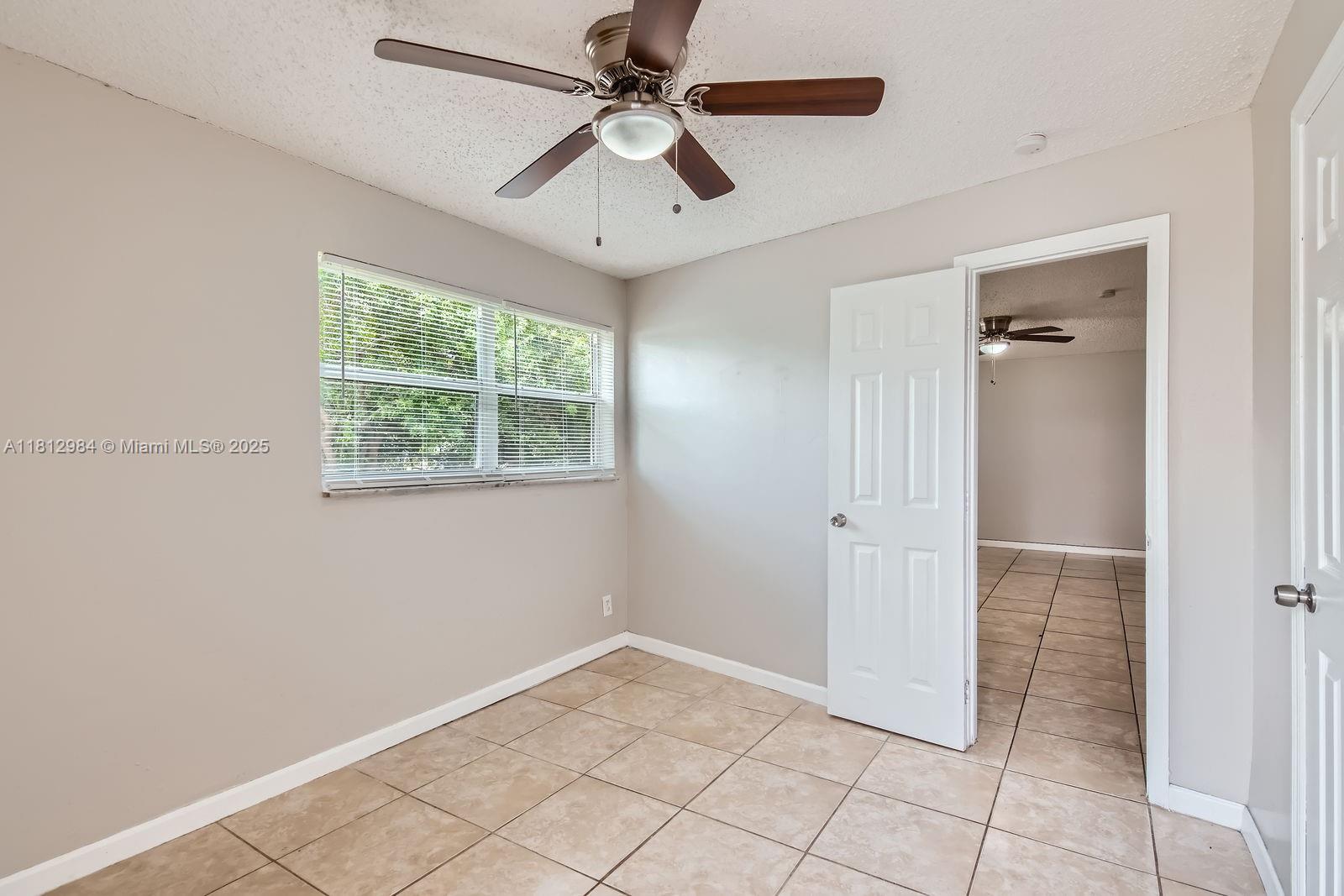 ACADEMY AWARD SEC 4 REPLA - Residential