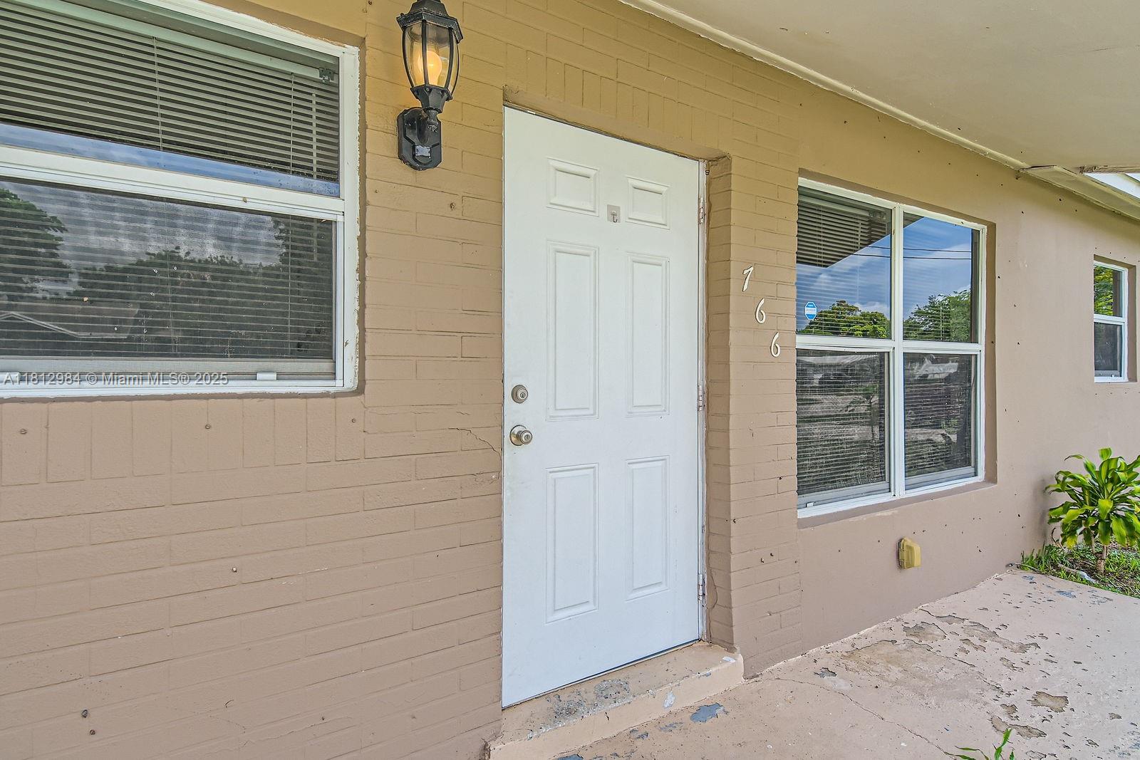 ACADEMY AWARD SEC 4 REPLA - Residential