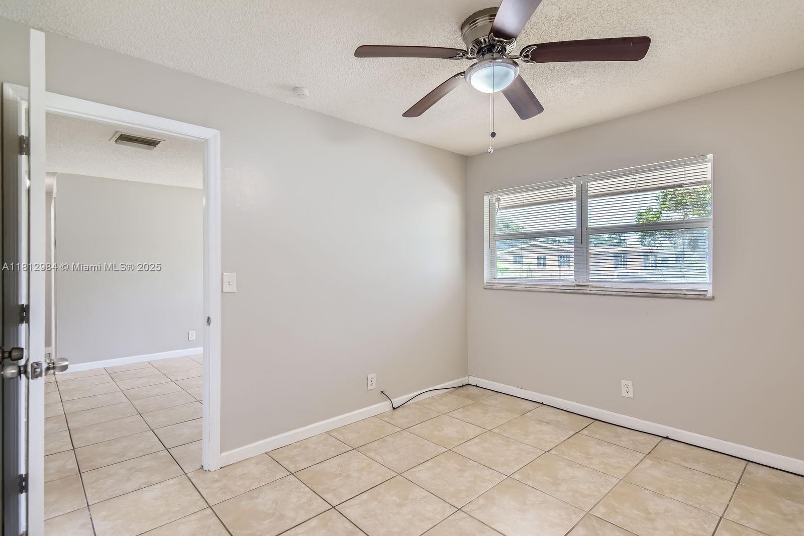 ACADEMY AWARD SEC 4 REPLA - Residential