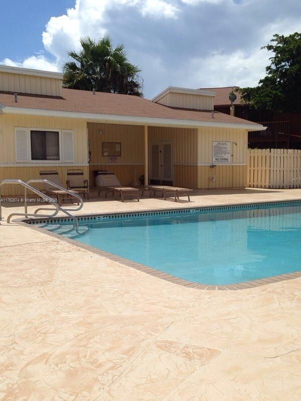 SANDPIPER BAY - Residential Lease