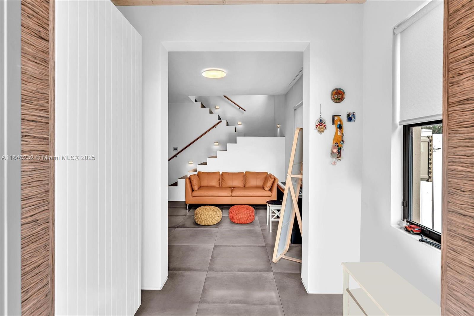 CHAMPION LAKES - Residential