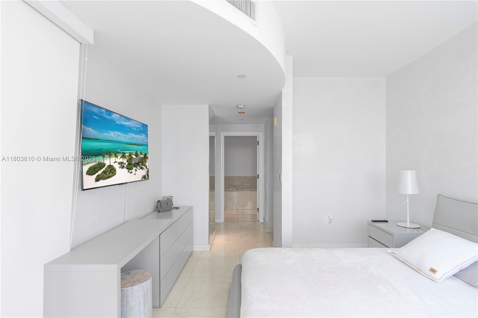 JADE OCEAN CONDO - Residential Lease