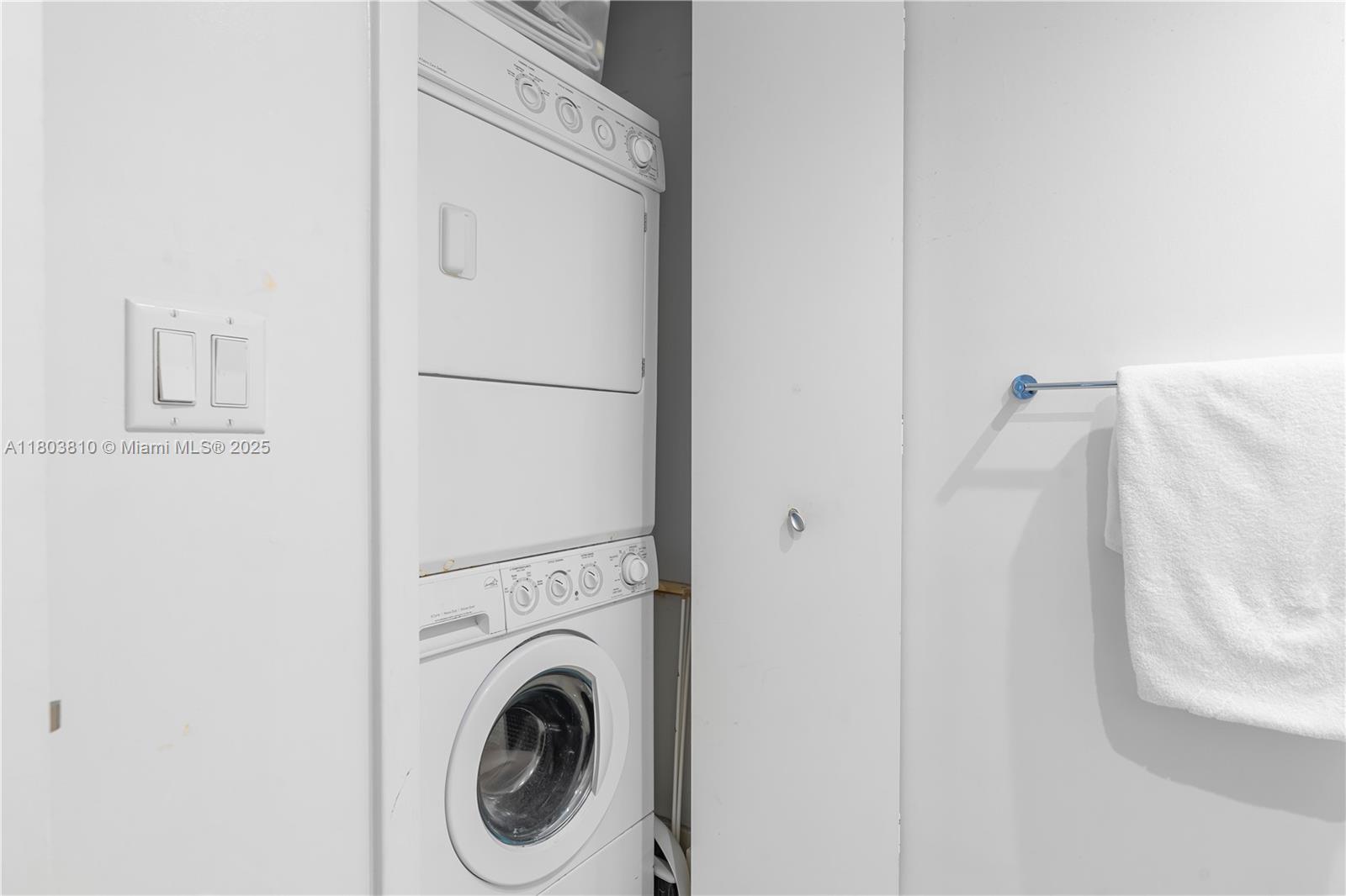 JADE OCEAN CONDO - Residential Lease