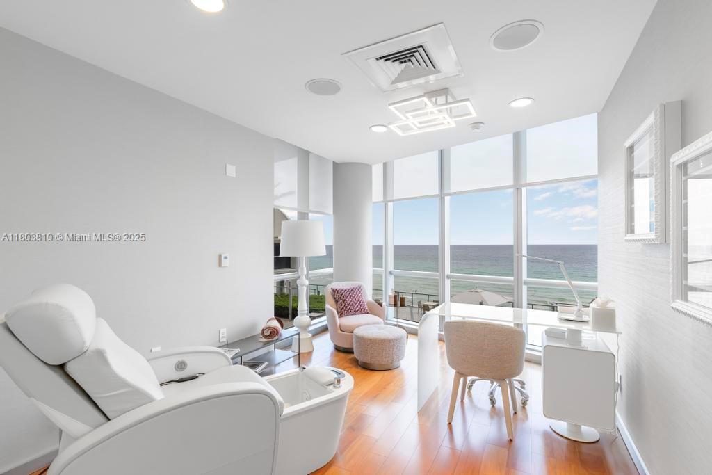 JADE OCEAN CONDO - Residential Lease