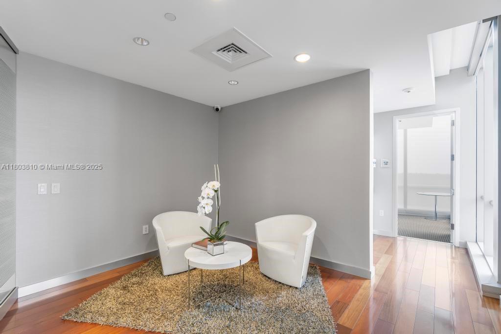 JADE OCEAN CONDO - Residential Lease