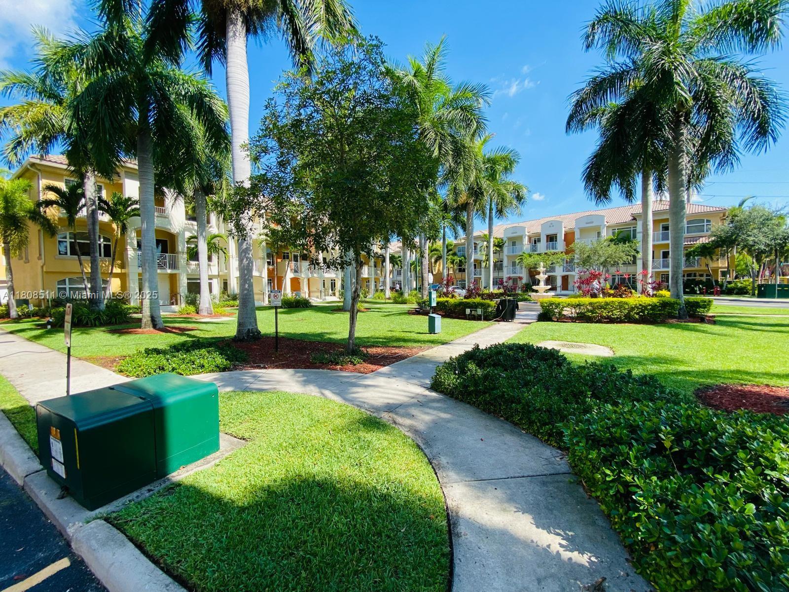 MERCO AT AVENTURA - Residential