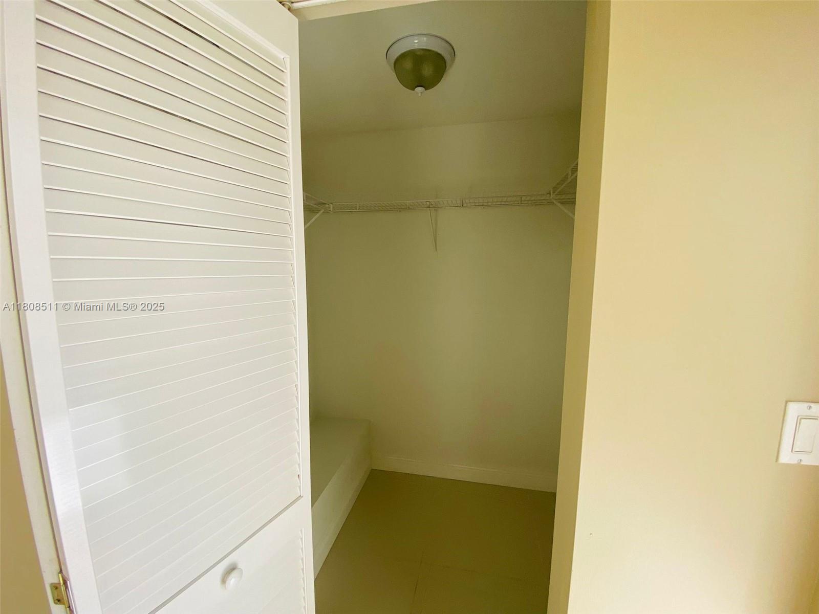 MERCO AT AVENTURA - Residential