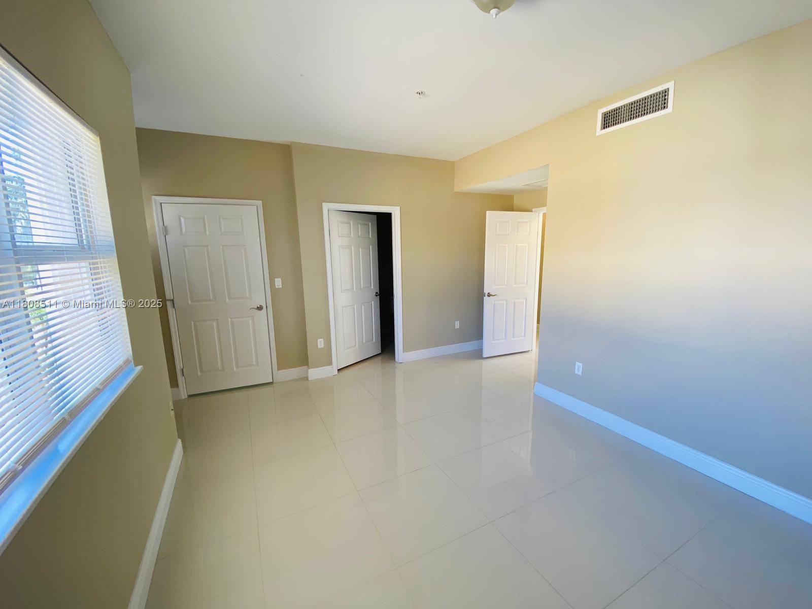 MERCO AT AVENTURA - Residential