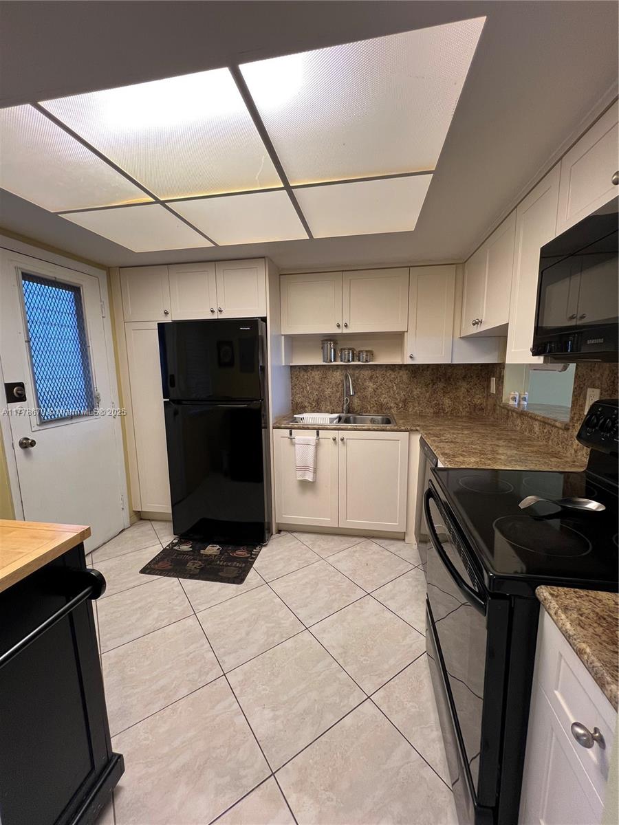 SIXTH MOORINGS CONDO - Residential