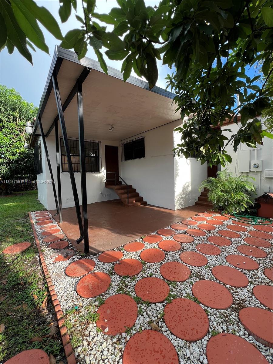 MIRACLE MANOR 2 ADDN - Residential Lease