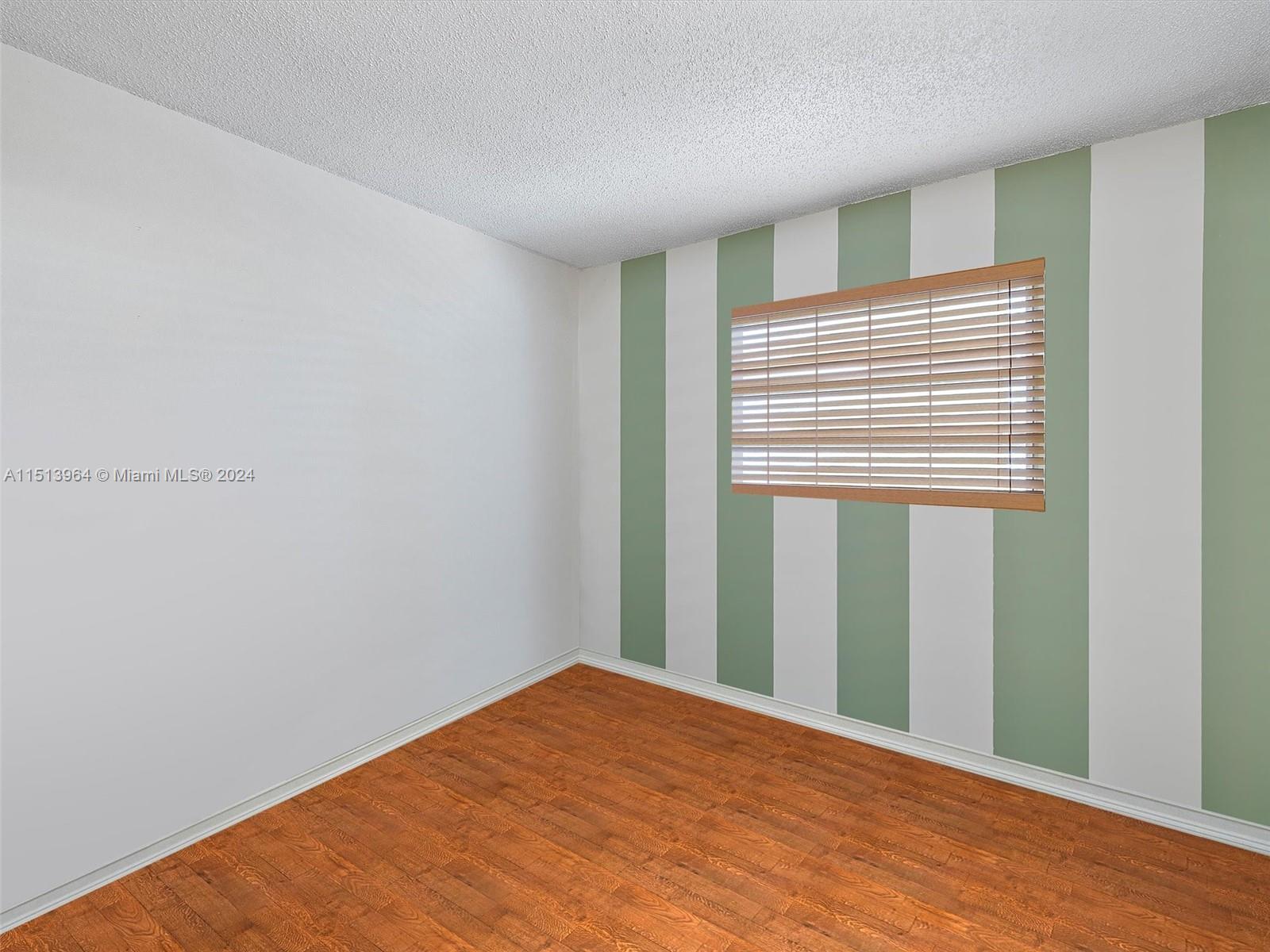 WELLEBY UNIT 2 - Residential