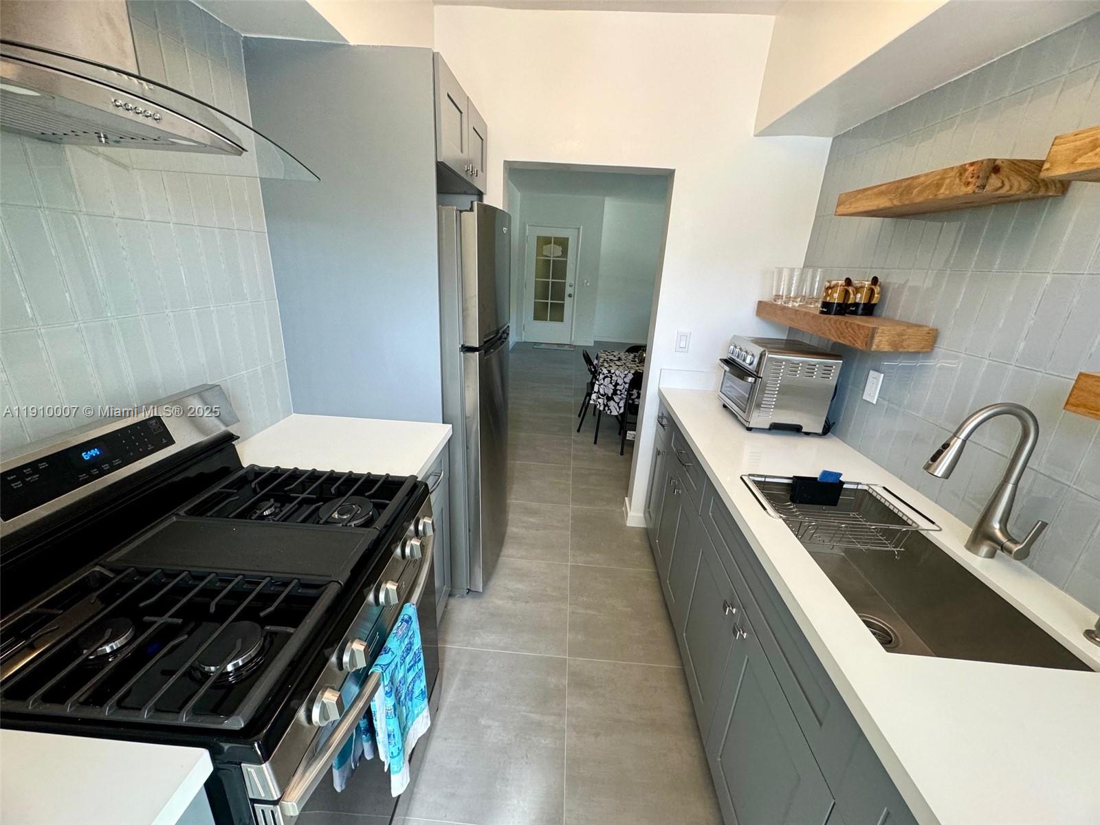 BAY VIEW CONDO - Residential Lease