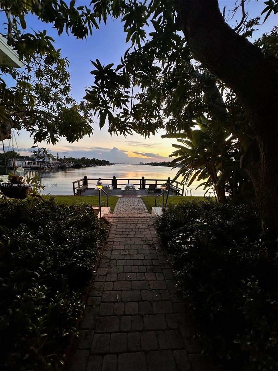 BAY VIEW CONDO - Residential Lease