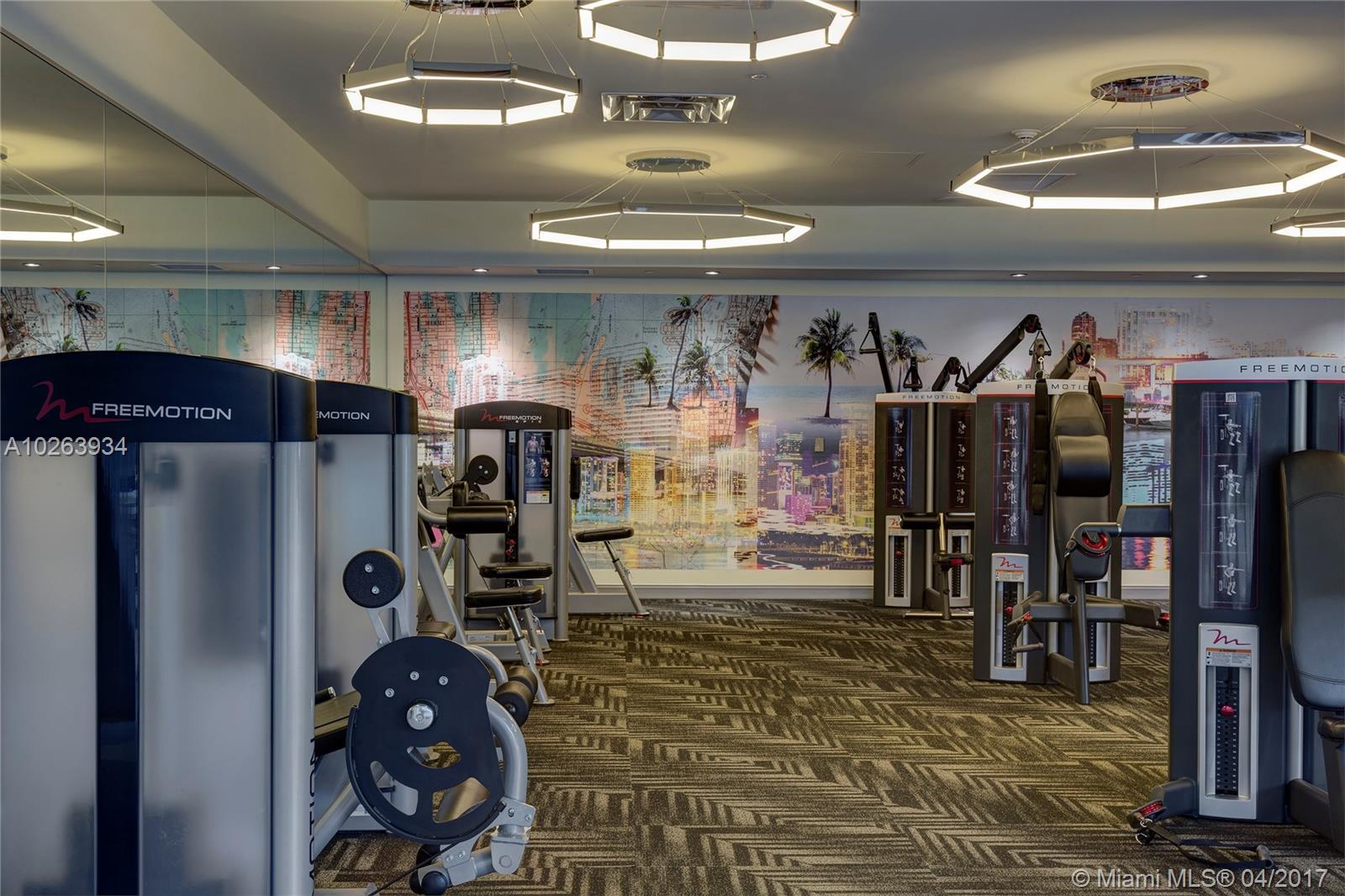 Monarc at Met 3 - Residential Lease