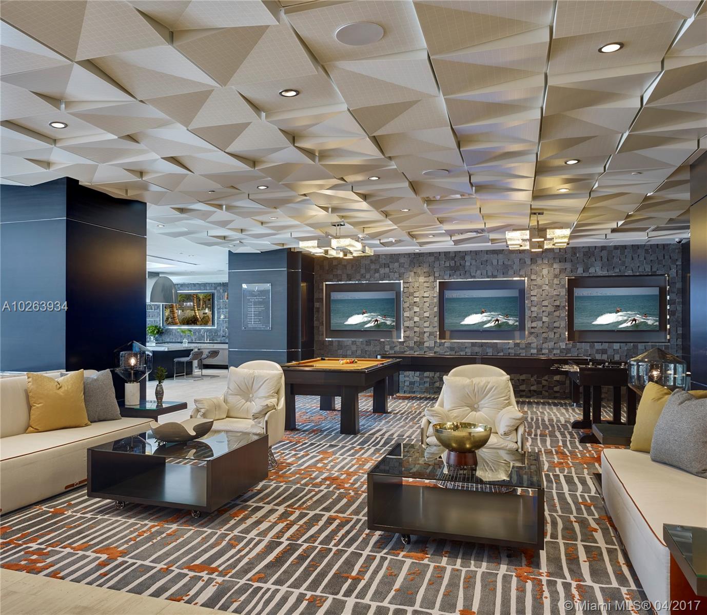 Monarc at Met 3 - Residential Lease