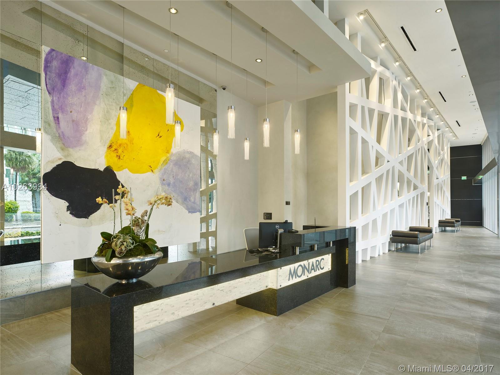 Monarc at Met 3 - Residential Lease