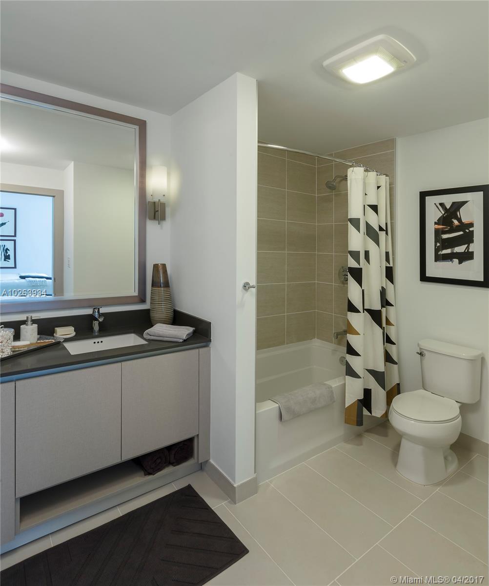 Monarc at Met 3 - Residential Lease