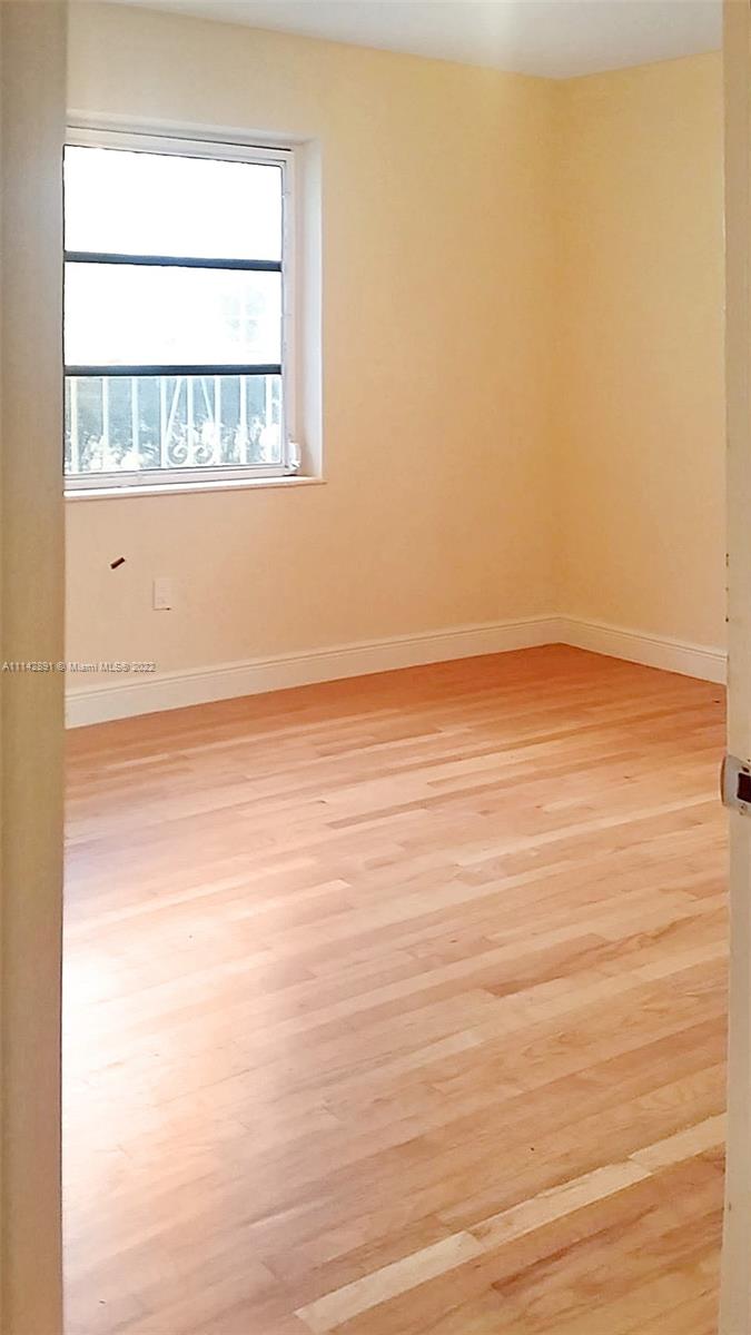 MIAMI SHORES SEC 6 - Residential