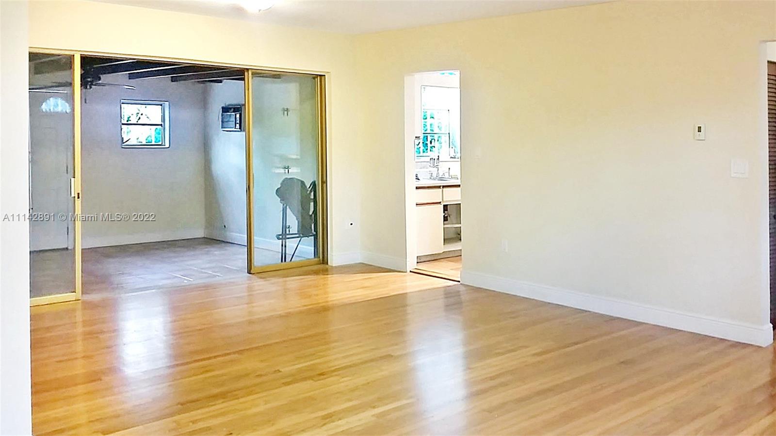 MIAMI SHORES SEC 6 - Residential