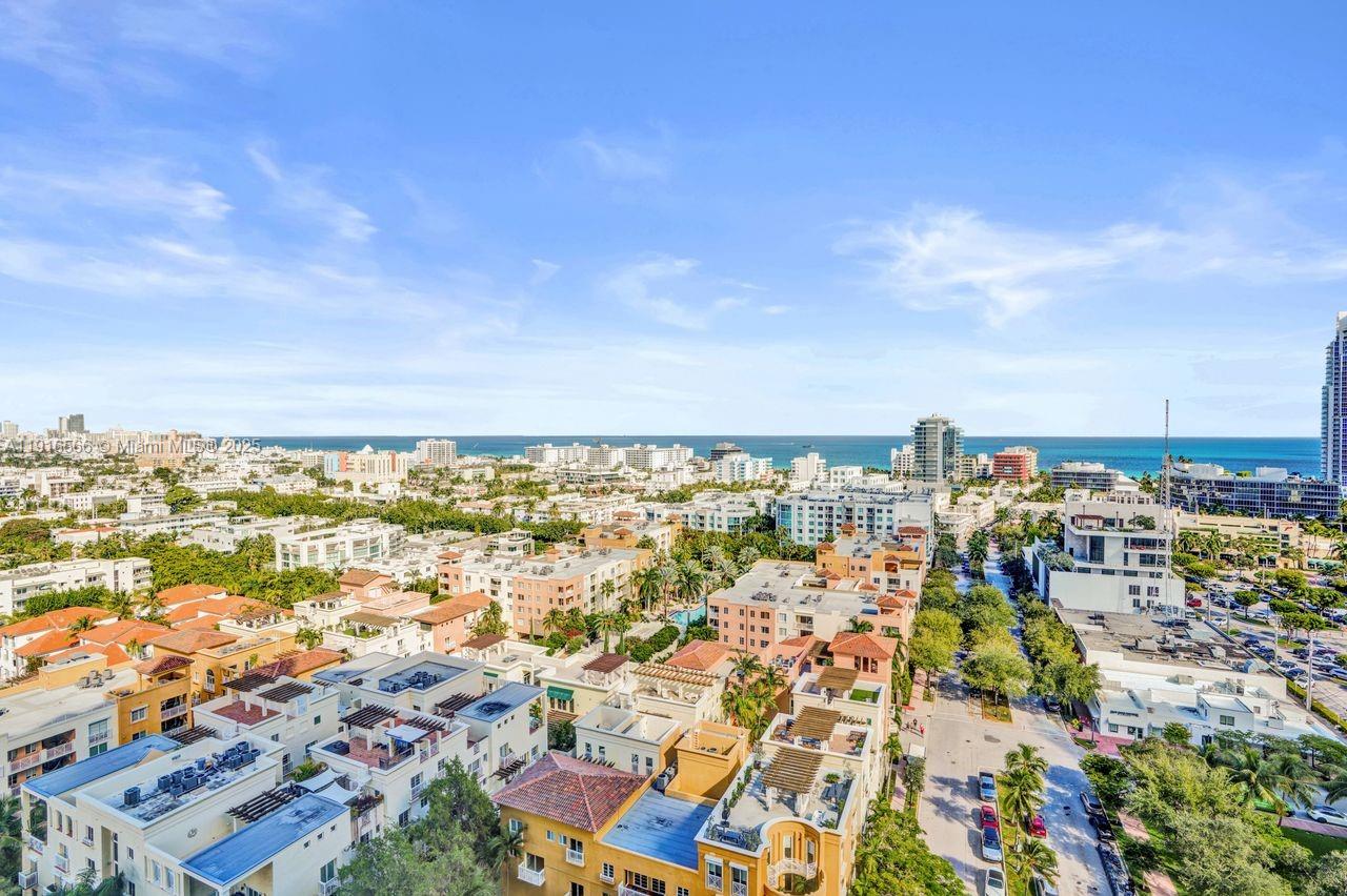 YACHT CLUB AT PORTOFINO - Residential