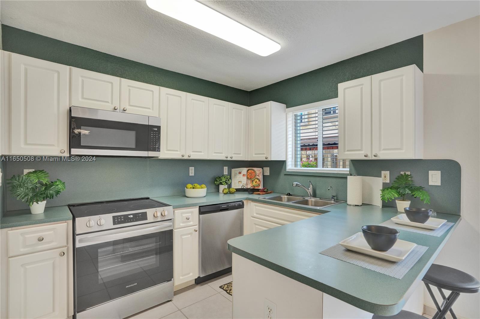 BELLEVIEW VILLAS CONDO NO - Residential