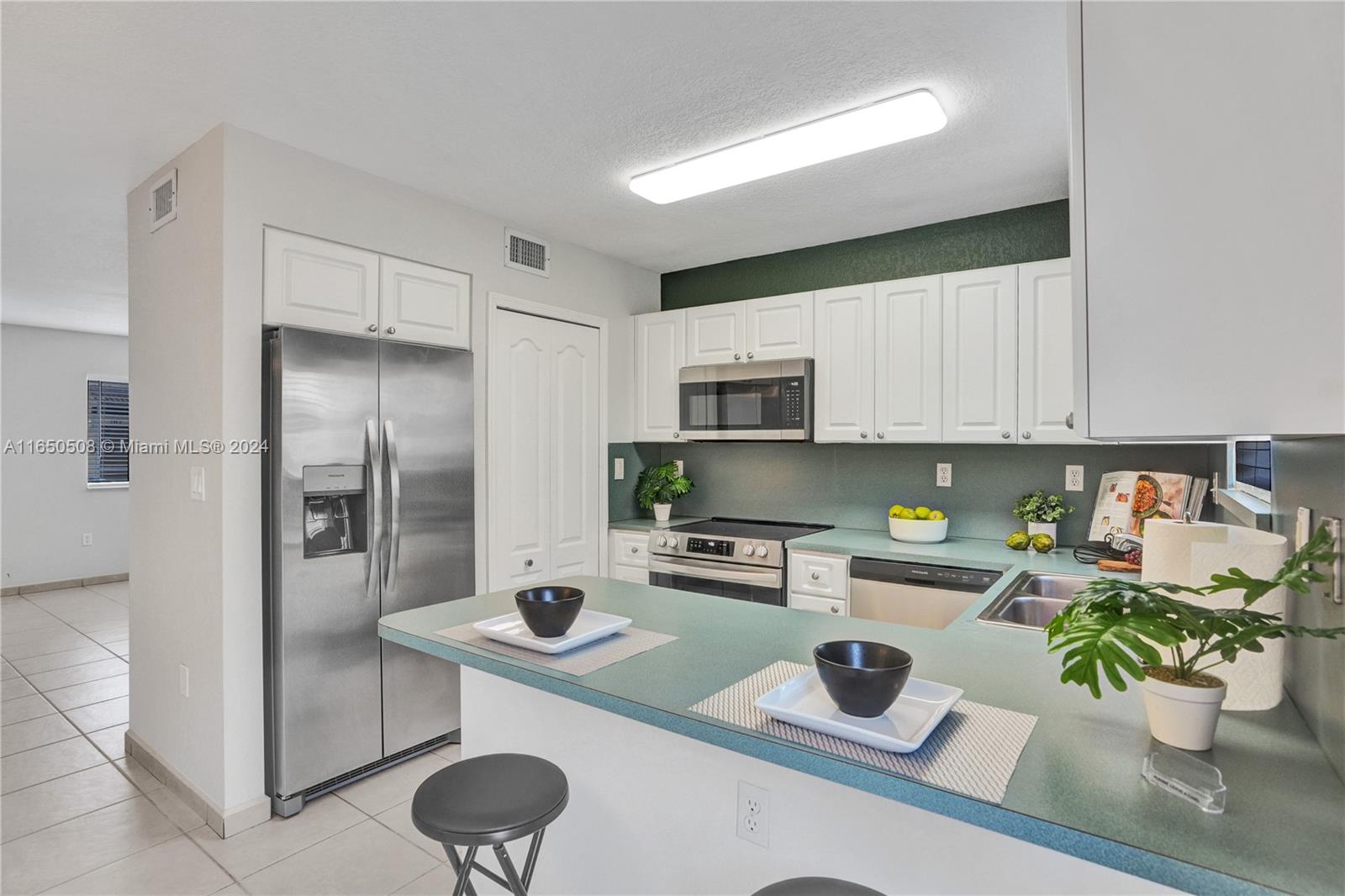 BELLEVIEW VILLAS CONDO NO - Residential