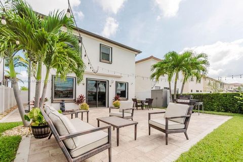 Photo of 3392 W 103rd Ter, Hialeah, FL 33018 (MLS # A11862227) Photo of 3392 W 103rd Ter, Hialeah, FL 33018 (MLS # A11862227)