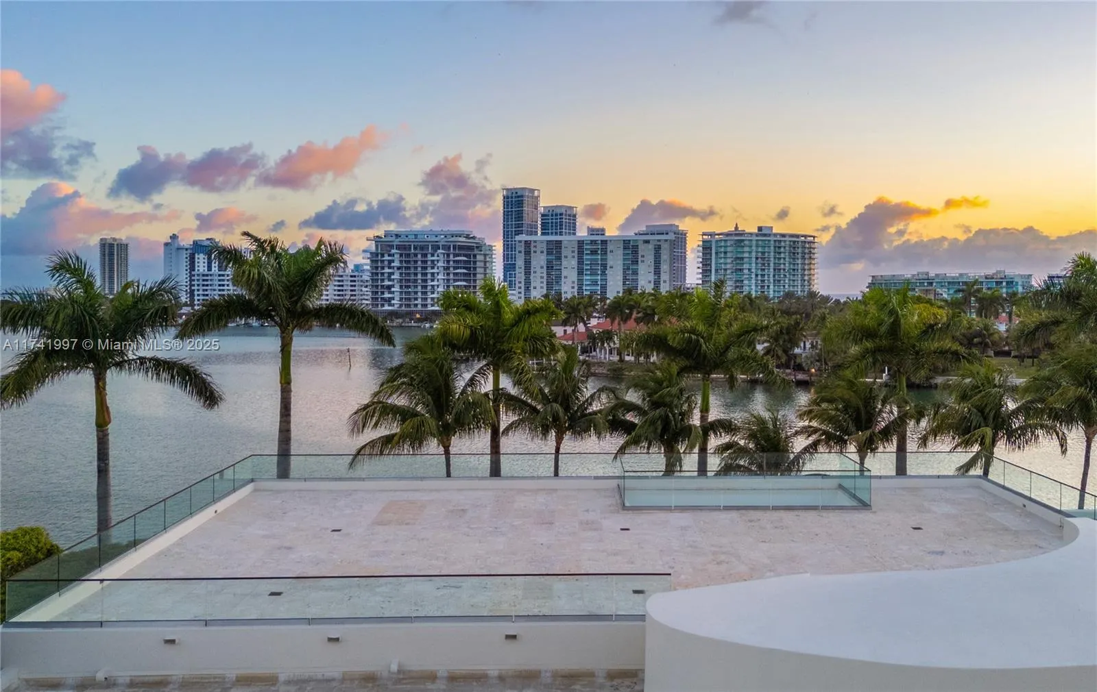 Miami Beach, Florida 33141, United States, 9 Bedrooms Bedrooms, ,14 BathroomsBathrooms,Residential,Active,783