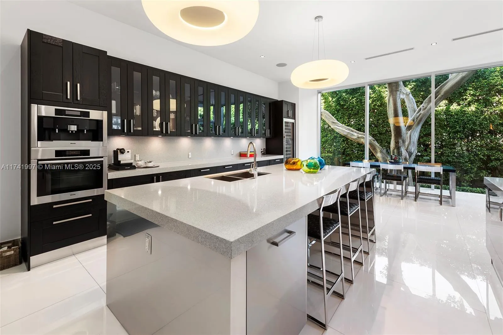 Miami Beach, Florida 33141, United States, 9 Bedrooms Bedrooms, ,14 BathroomsBathrooms,Residential,Active,783