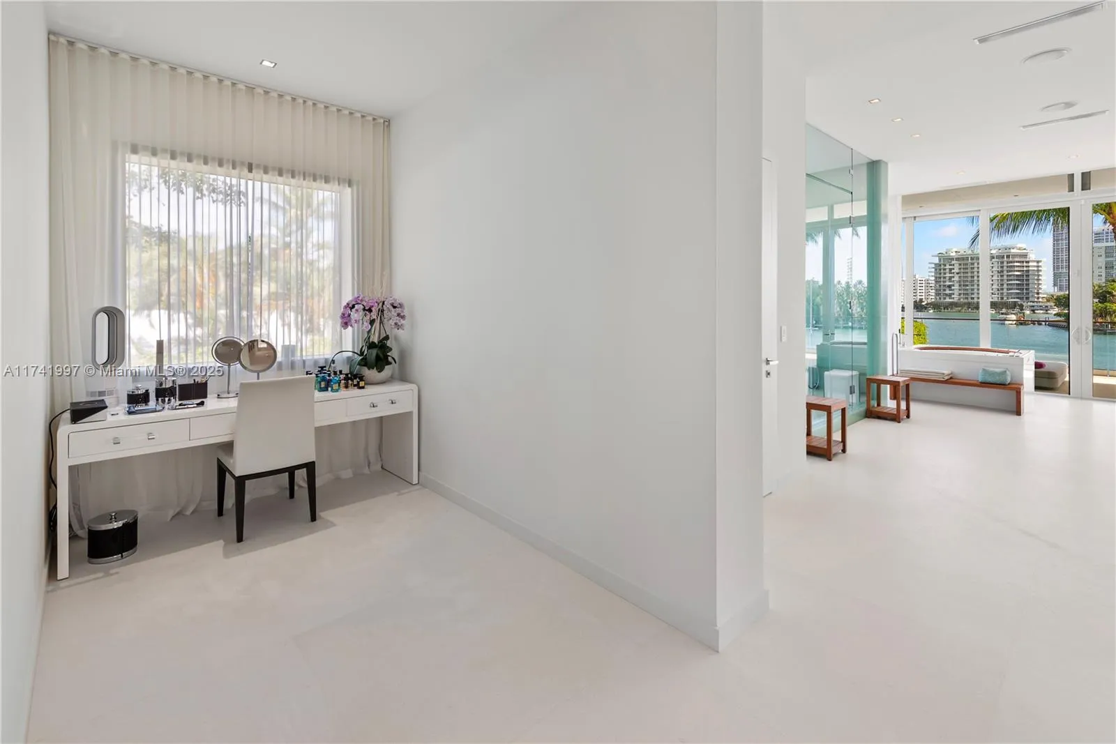 Miami Beach, Florida 33141, United States, 9 Bedrooms Bedrooms, ,14 BathroomsBathrooms,Residential,Active,783