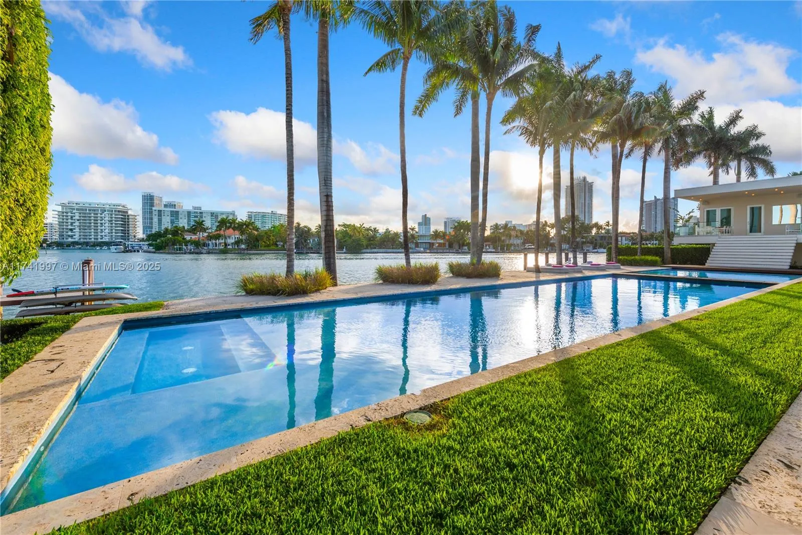 Miami Beach, Florida 33141, United States, 9 Bedrooms Bedrooms, ,14 BathroomsBathrooms,Residential,Active,783